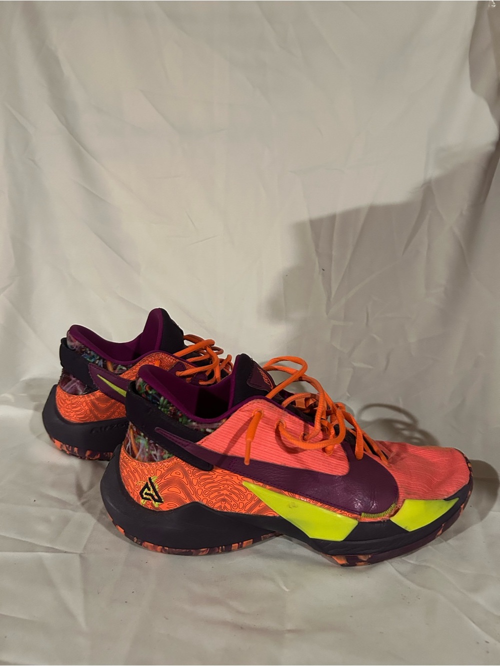 Nike Zoom Freak 2 ‘Bright Mango’ Basketball Shoes (Size 11.5)